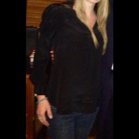Nave black silky blouse pretty sleeves. Small - Picture 4 of 4
