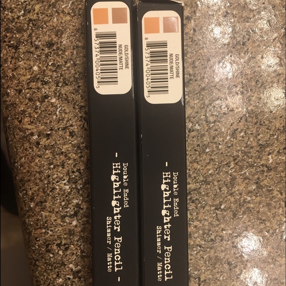 The browgal highlighter pencil nude gold