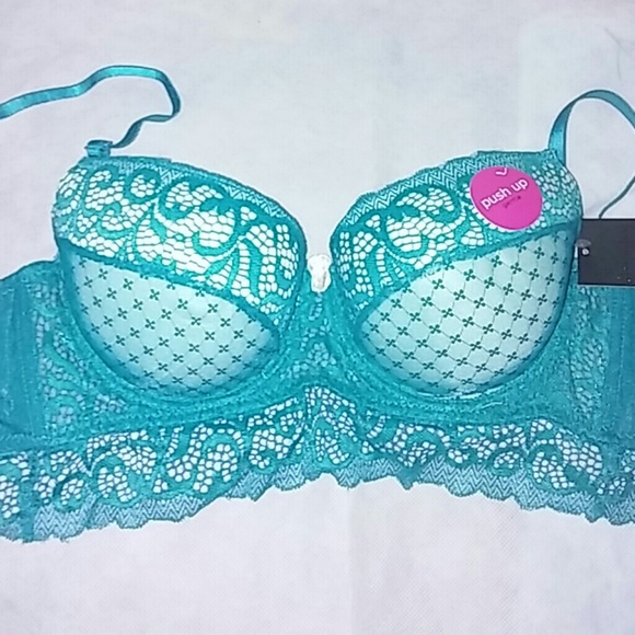 New lacy Push up Bra