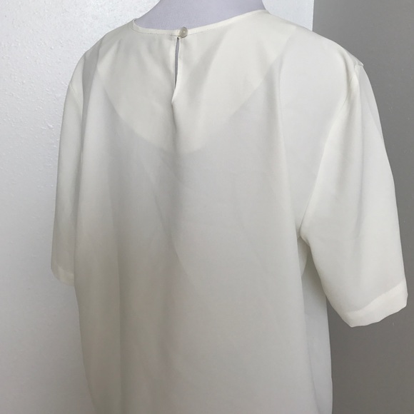 EUC Karen Scott white blouse - Picture 3 of 4