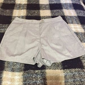 UO | silence + noise | high waisted shorts