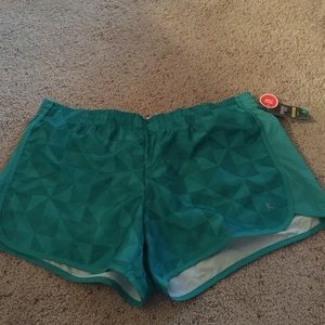 Woman's shorts