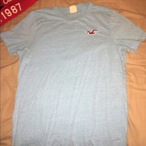 Hollister t shirt and tight fit