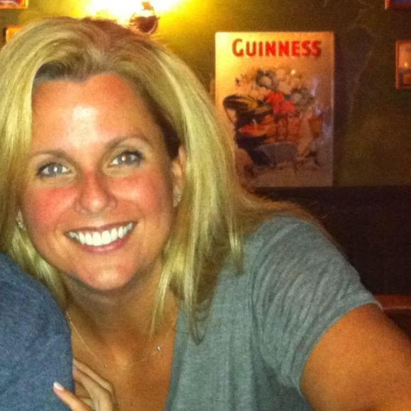 Meet your Posher, Ali - Picture 1 of 1