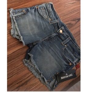 Aunthentic True Religion short/ Brand New 💙