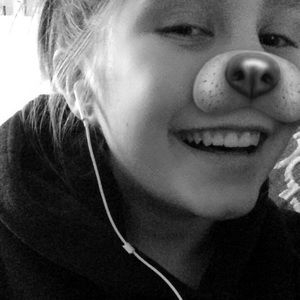 Meet your Posher, Carly