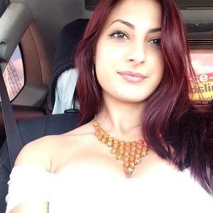 Meet your Posher, Karina