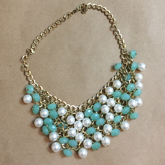 Turquoise & Pearl Statement Necklacs - Picture 1 of 2