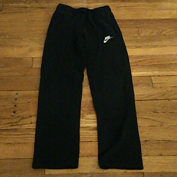 Nike boys size medium black pants
