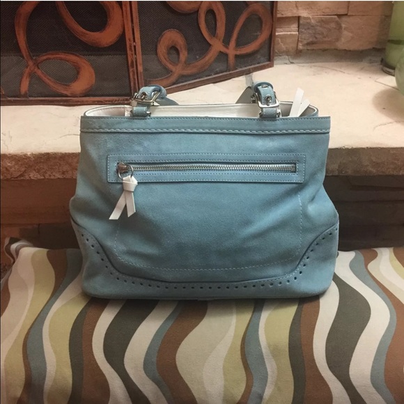 ❌❌SOLD❌❌ Authentic Coach Hampton - Picture 2 of 4