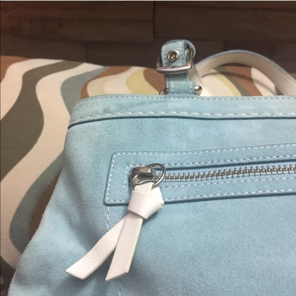 ❌❌SOLD❌❌ Authentic Coach Hampton - Picture 4 of 4