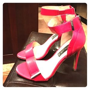 RED STEVEN SANDALS WITH SILVER HARDWARE