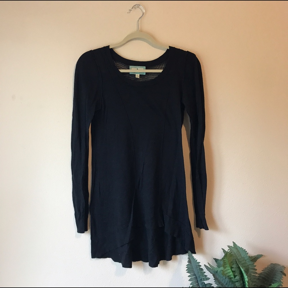 Black Flowy Long Sleeve Sweater
