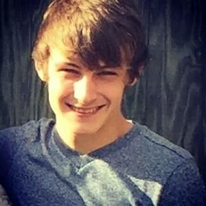 Meet your Posher, Brady