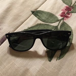 Black RayBan Wayfarers