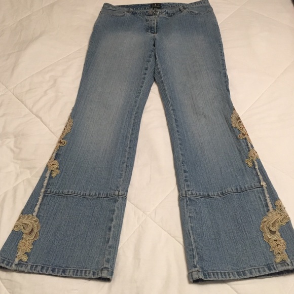 Size 12 INC