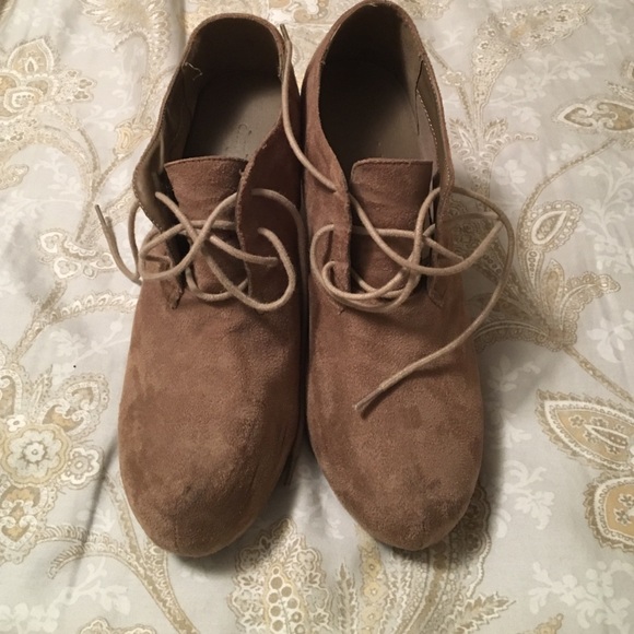 Suede wedges - Picture 3 of 3