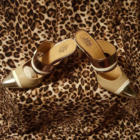 Low Heel Slide Ons - Picture 3 of 3