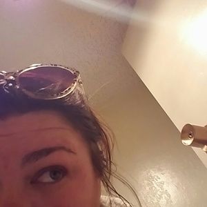 Meet your Posher, Miranda