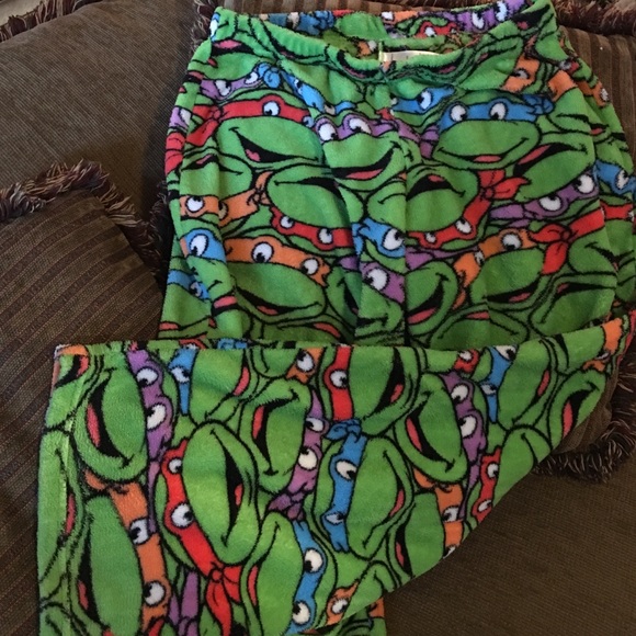 SIZE small teenage mutant ninja turtles PJ - Picture 1 of 2
