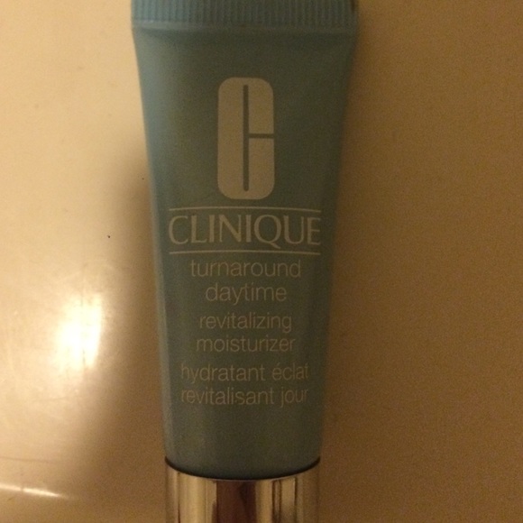 Clinique daytime revitalizer