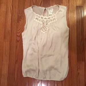Sheer sleeveless M.S.S.P. top