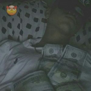 Meet your Posher, Clinton