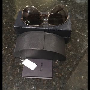 Prada Aviator 🔥🔥SOLD 🔥🔥