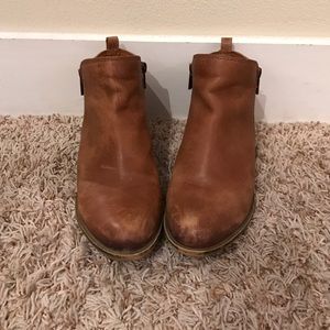 Lucky Brand Basel Bootie in Toffee