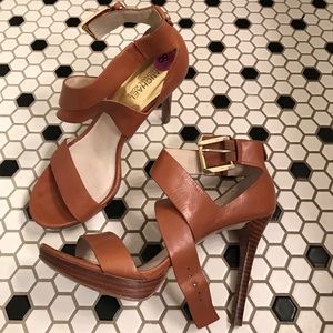 Michael Michael Kors Nude Heels
