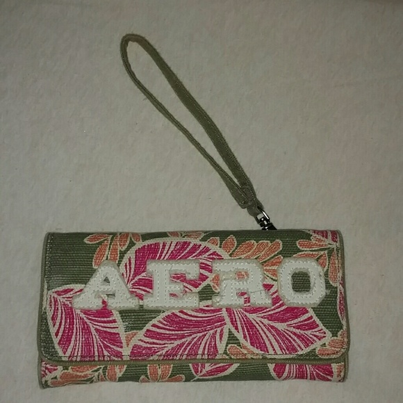 Aeropostale Tri-Fold Wallet/Wristlet