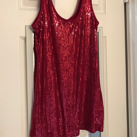 Sold Express red sequins tank - Picture 1 of 2