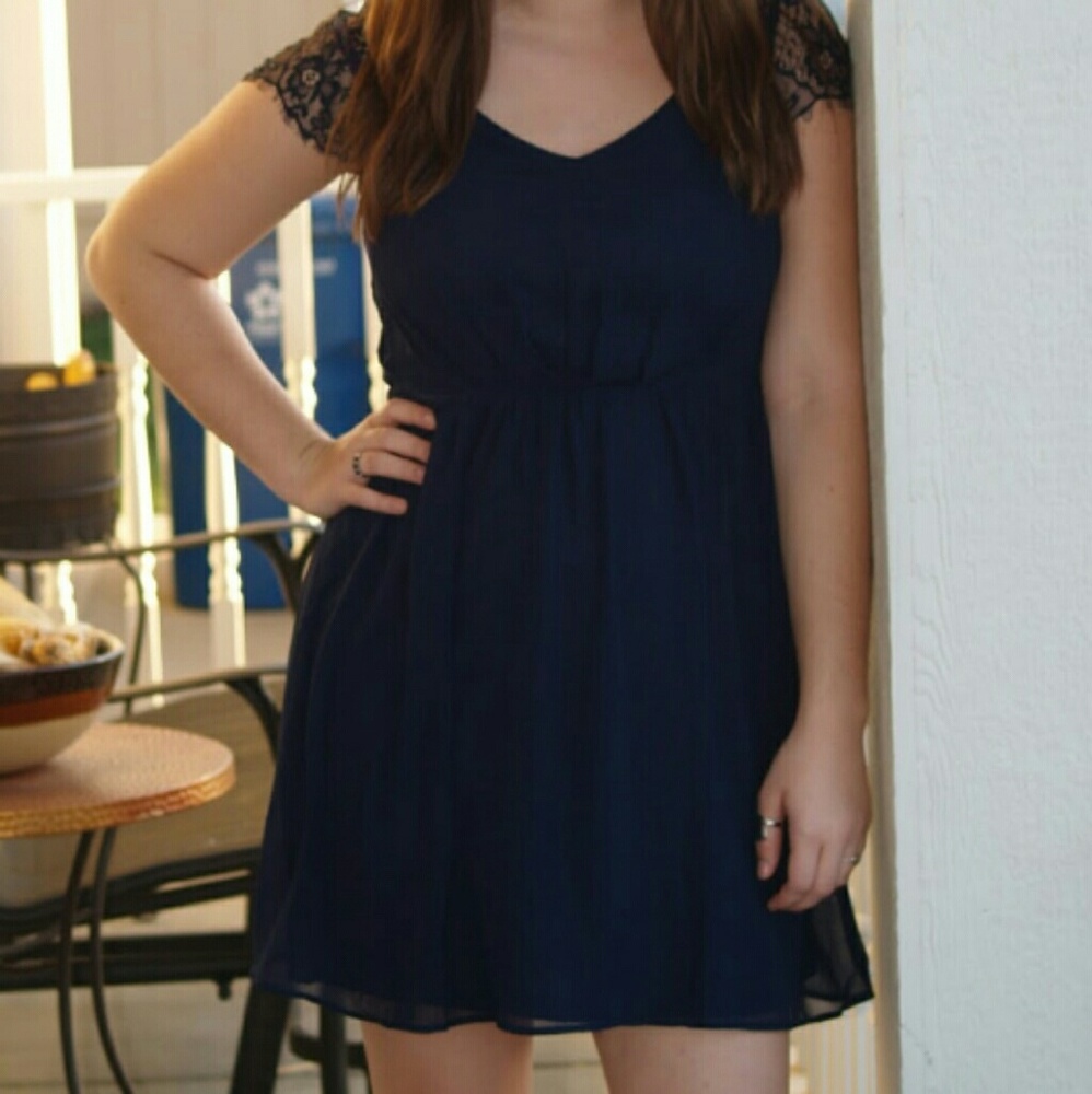 NWT Crescent Dress