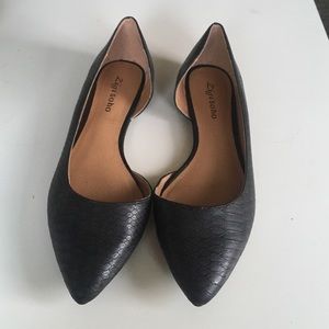 Black Zigisoho flats
