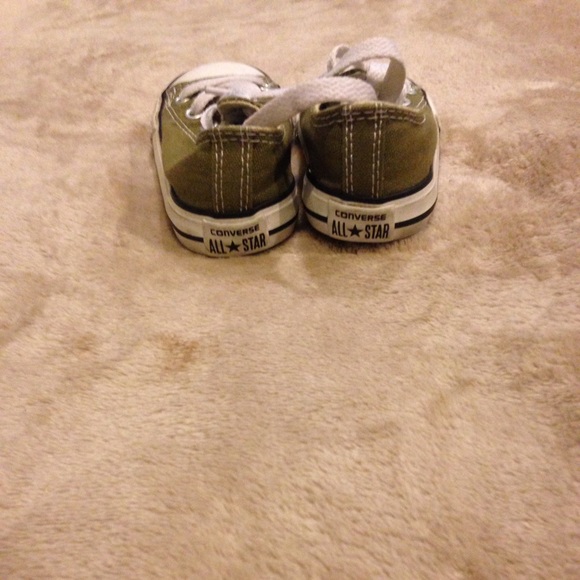 Olive green converse