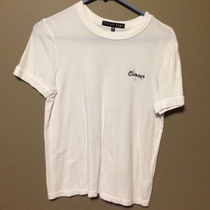 White Cancer Zodiac t-shirt size medium