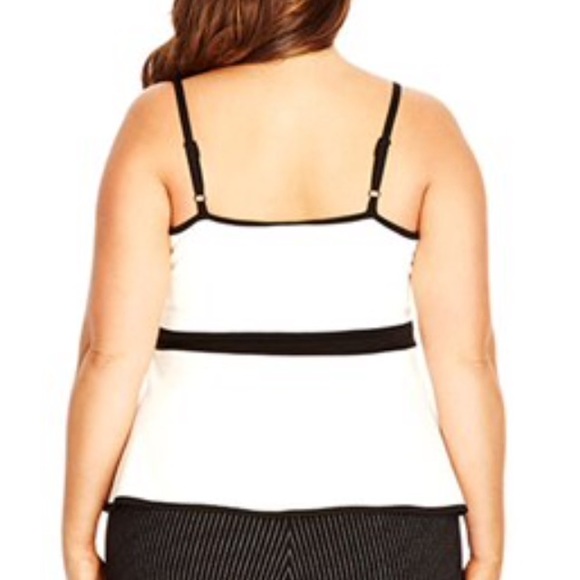 LAST ONE 🙀 18 plus size peplum black white - Picture 4 of 5