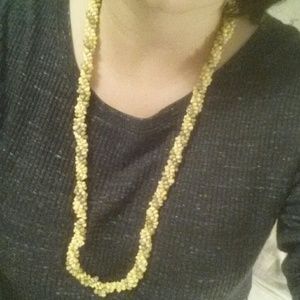 Final Price ⬇️Hawaiian Kukui nut Shell Necklace