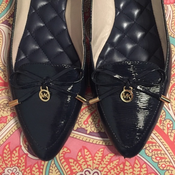 Michael Kors Flats- *Authentic*