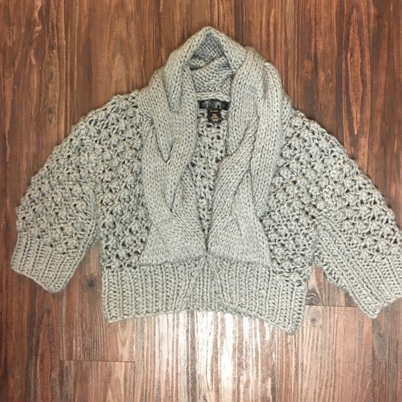 Metropark grey sweater shrug