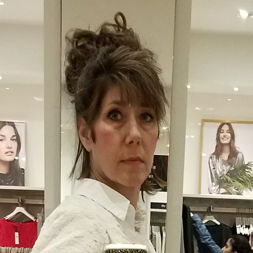 Meet your Posher, Vanessa