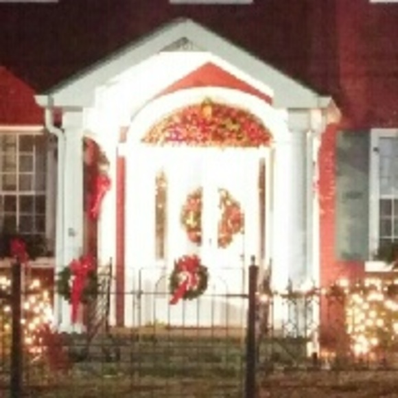 Meet your Posher, Bobbie