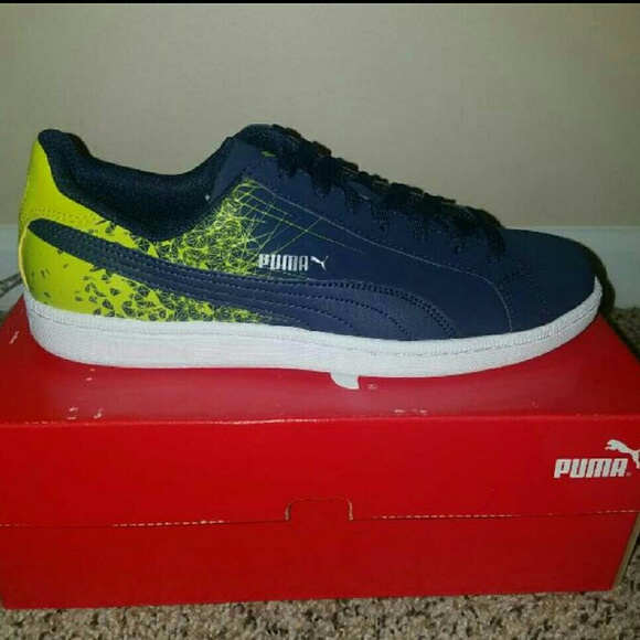 NWT PUMA SNEAKERS - Picture 1 of 4
