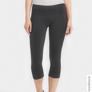 Gap Fit work our capris