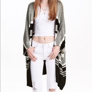 Wide cut cardigan