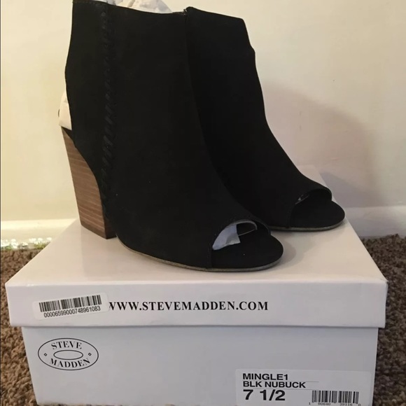 NWT Steve Madden 7.5 Black Mingle Nubuck Booties - Picture 4 of 4
