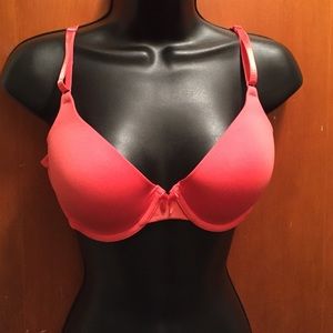 Inspirations by Maidenform bra