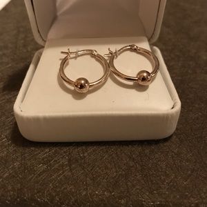 NWB cape cod style earrings