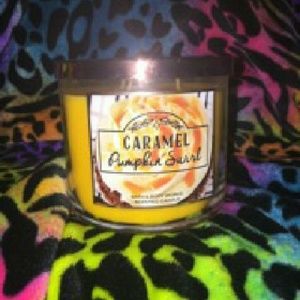 Final price Bath and body works 3 wick candle