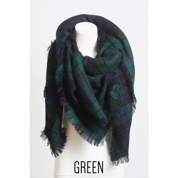 Plaid Blanket Scarf - Picture 3 of 3